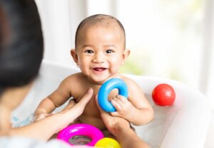 Simple Methods for Cleaning Baby's Tub Toys