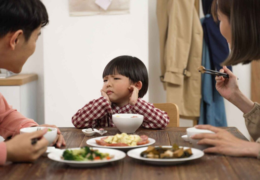 Tips for Getting Picky Kids to Try New Foods