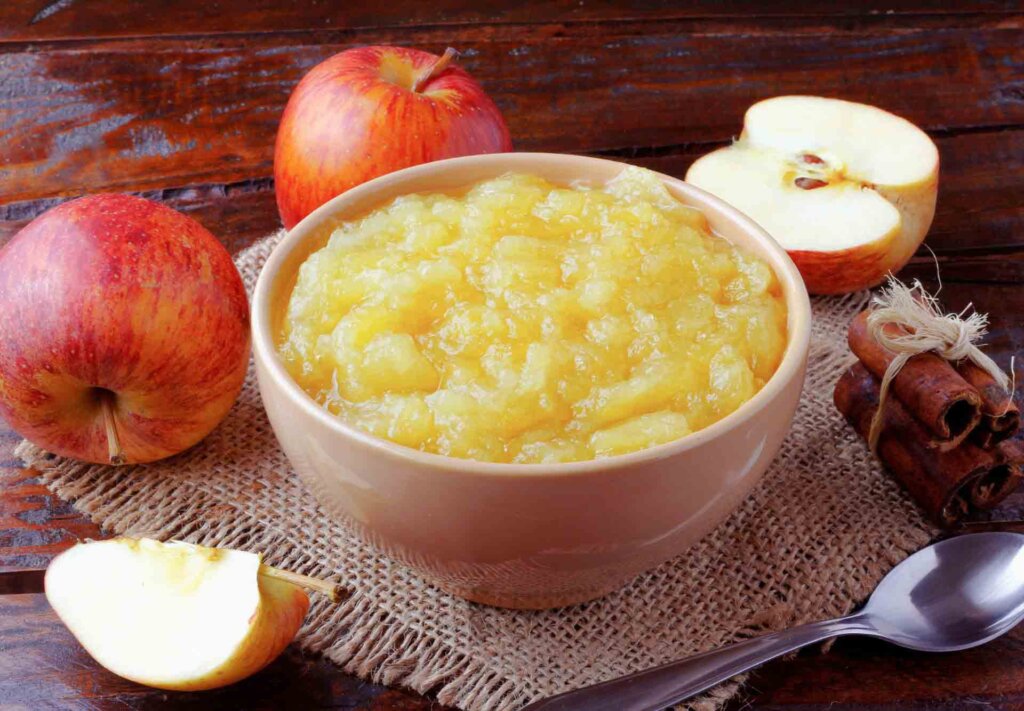 Simple Steps to Making Baby Applesauce