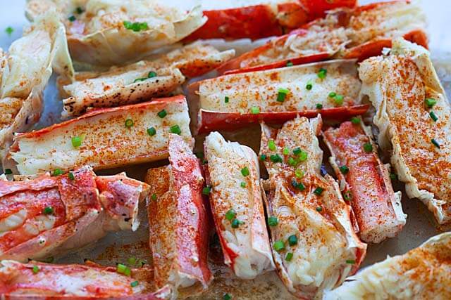 Baked king crab – Everyone’s favorite crustacean baked in sriracha lemon butter.