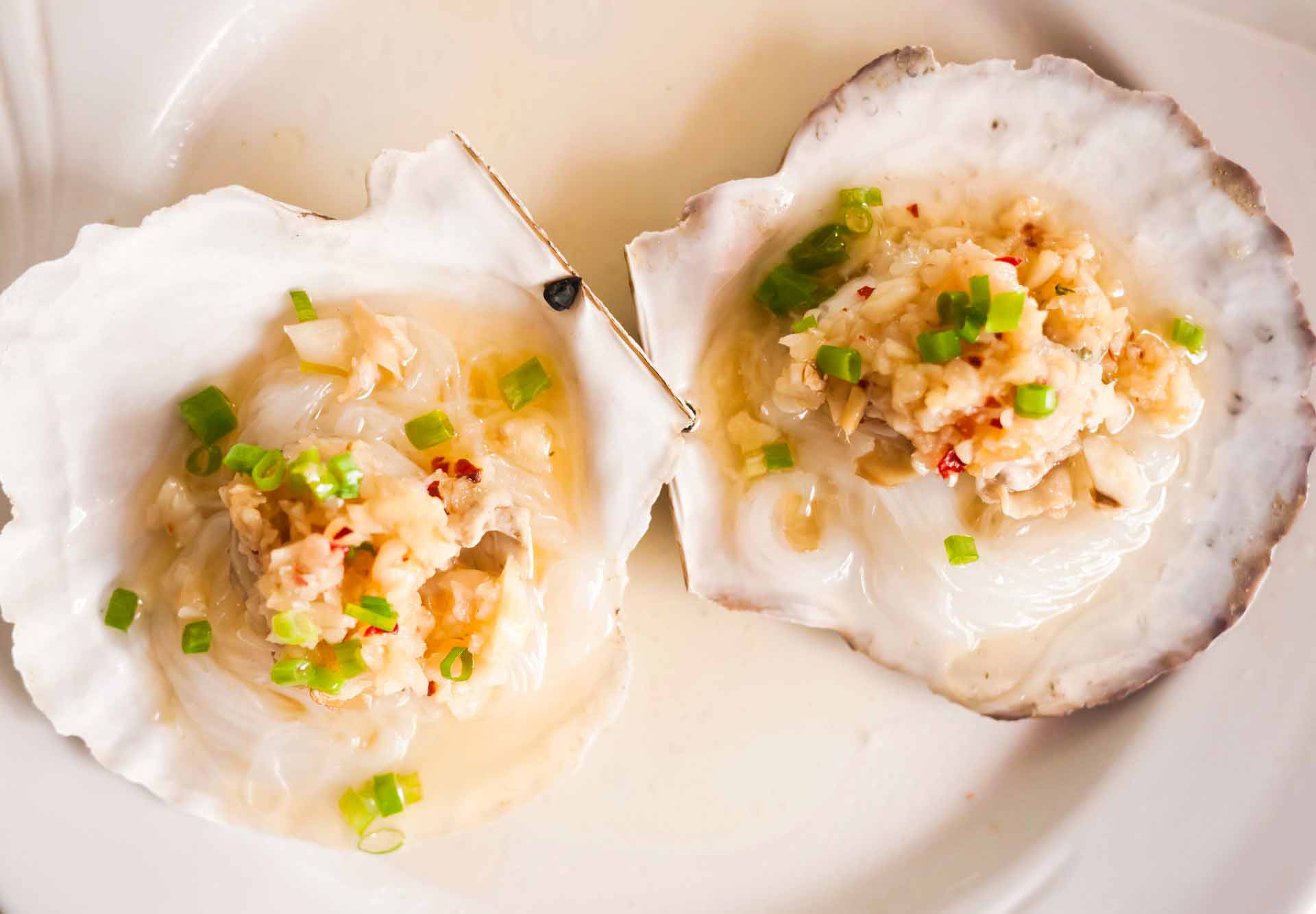 Steamed Scallop With Glass Noodles