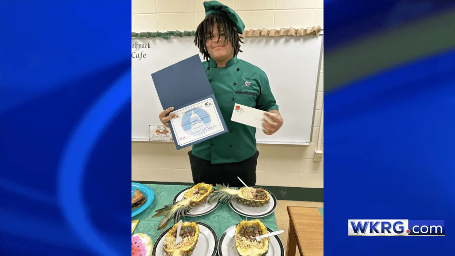 Vigor student wins cooking competition