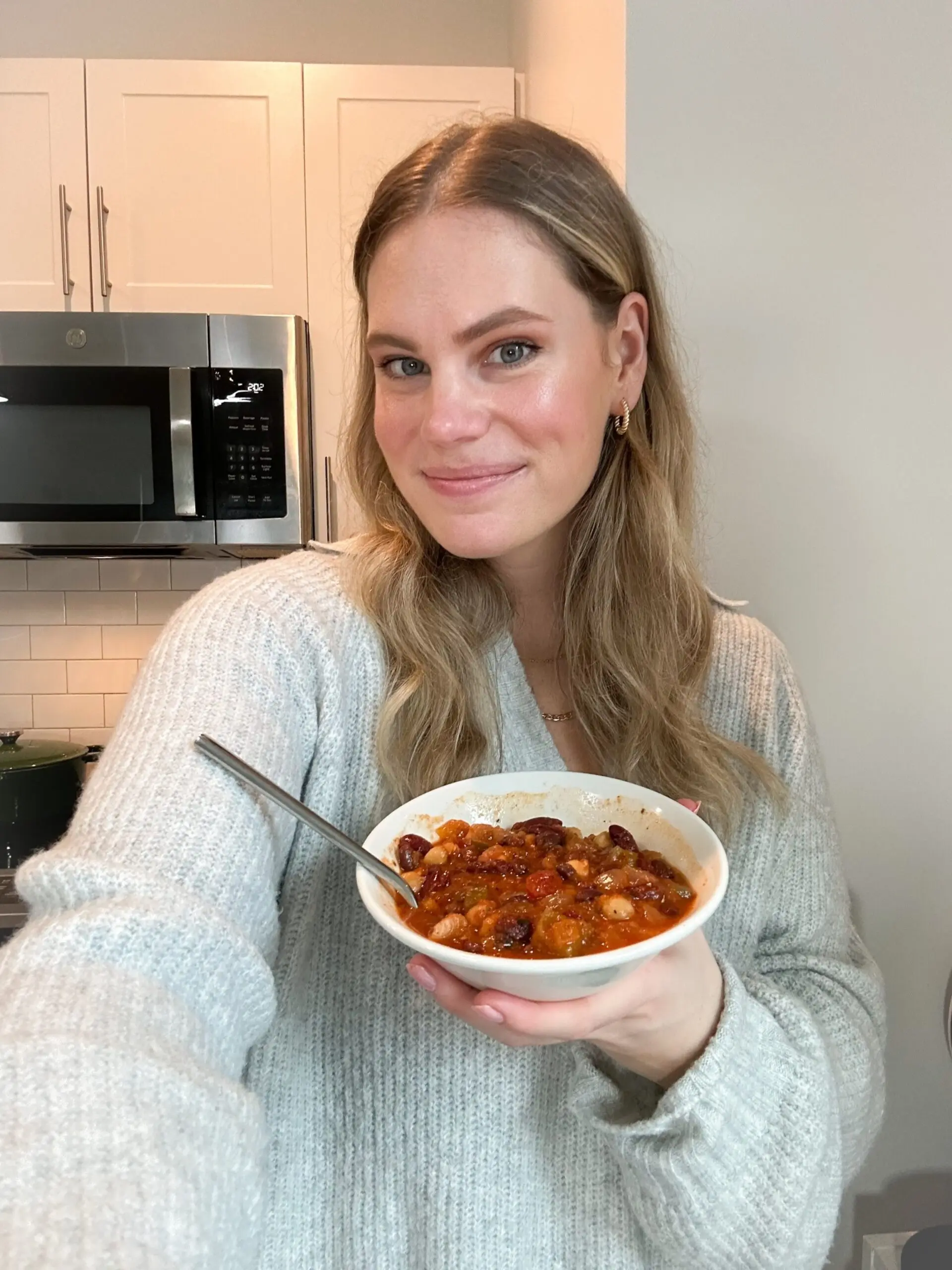 PHOTO: Food creator Jenn Lueke holds a bowl of her three bean veggie chili.