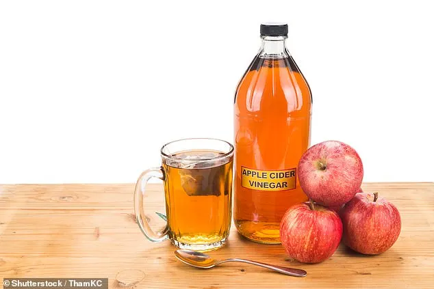 Apple cider vinegar is made by combining crushed apples with yeast and bacteria and allowing it to ferment into acetic acid. Animal studies have suggested acetic acid can aid weight loss
