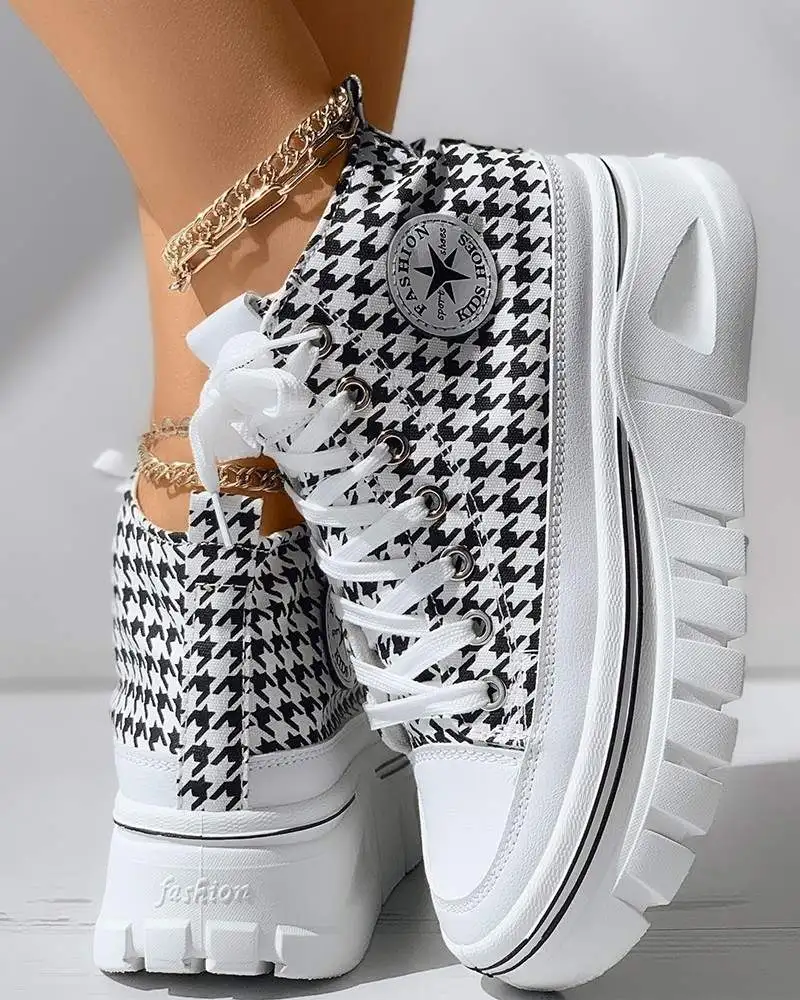 Fashionable Sneakers For Girls