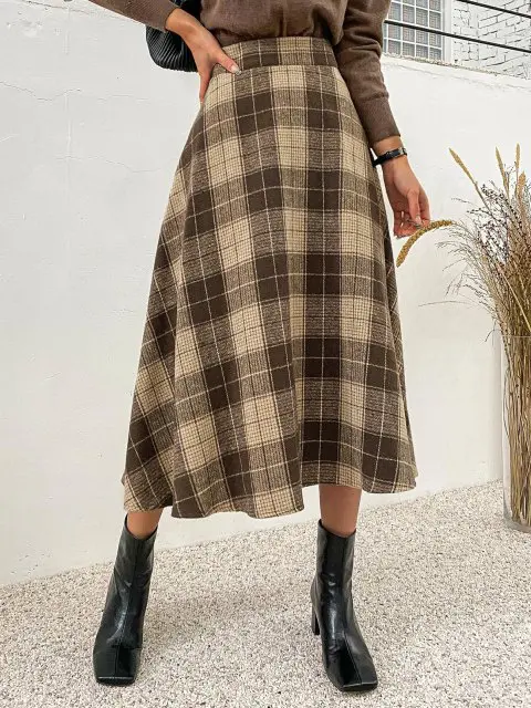 The Best Plaid Skirts For Every Season