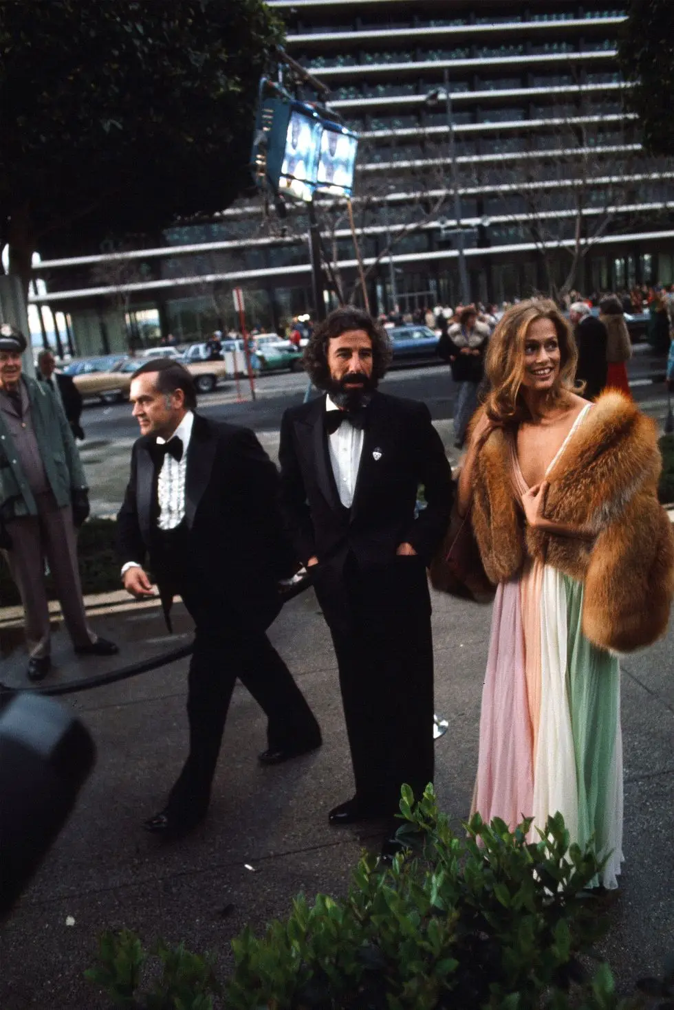 47th Academy Awards los angeles,ca april 8,1975 actress lauren hutton and record producer lou adler arrive to the 47th academy awards at dorothy chandler pavilion in los angeles,california photo by michael montfortmichael ochs archivesgetty images