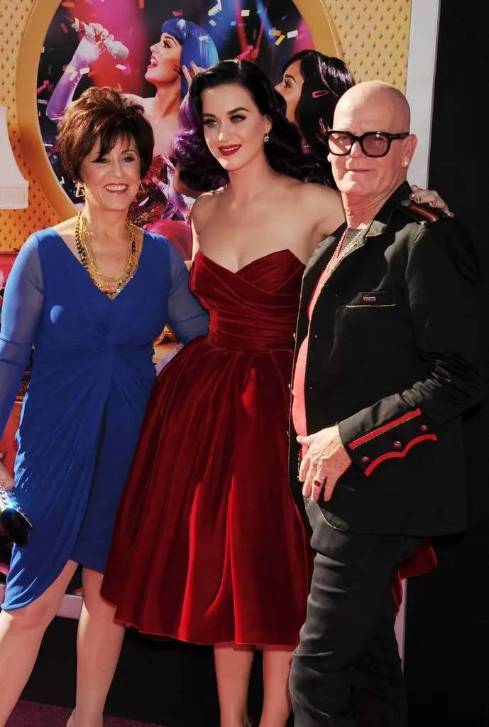 Mary Perry, Singer Katy Perry and Keith Hudson arrive at 