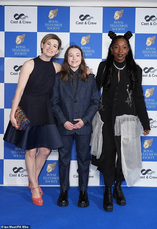 At one point, Bella stood in between her two screenmates, where St Trinian's actress Jodie, 41, beamed as she put her arm around the young starlet