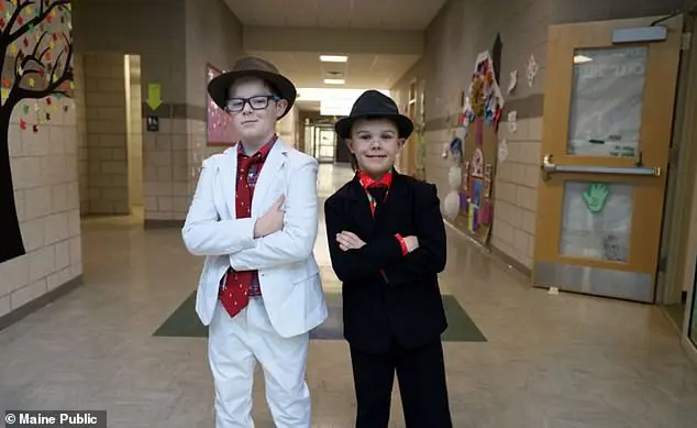 Ramage's grandmother gave him his first suit for a birthday present. Once he began wearing them to school, Bolitho decided to do the same thing