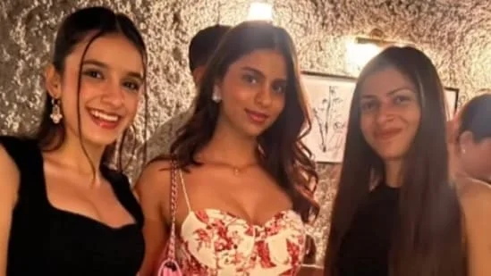 Suhana Khan attends an event wearing a pretty decorative bodycon maxi dress that is ready for summer. ( Instagram )