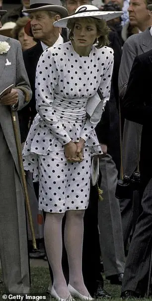 Diana was a big fan of polka dots and chose this ruffled Victor Edelstein ensemble for the Epsom Derby in 1986 along with a similarly dotted hat by Frederick Fox