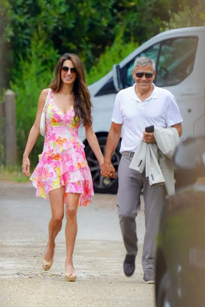 During their lavish holidays in St. Tropez, George and Amal Clooney were spotted enjoying a leisurely meal at the renowned Jardin Tropezina restaurant.