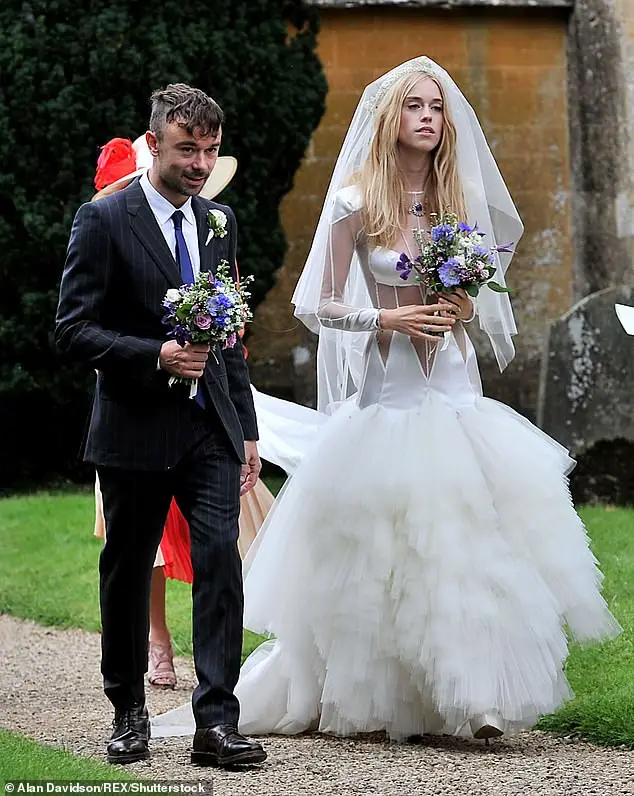 Lady Mary Charteris, who is the daughter of Scottish peer James Charteris, the 13th Earl of Wemyss and 9th Earl of March, married her singer husband Robbie Furze in 2012. She famously wore a daring see-through cut out gown designed by Pam Hogg to her wedding