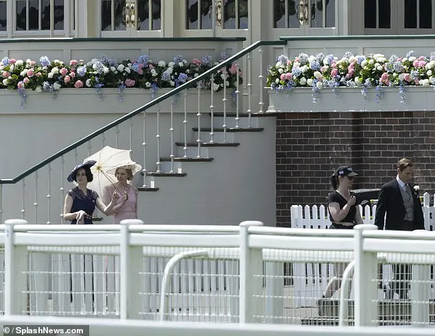 Laura and Michelle stroll around the set