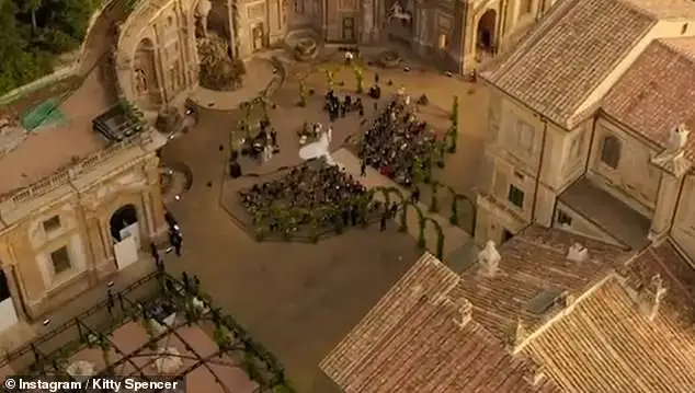 A breathtaking 17th-century Italian villa, overlooking the city of Rome, set the scene for the society wedding of 2021