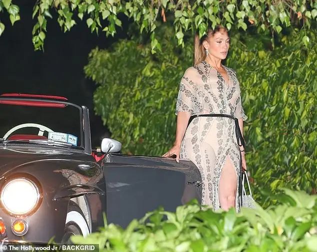 JLo gave her best sultry stare as she positioned herself perfectly for the photos