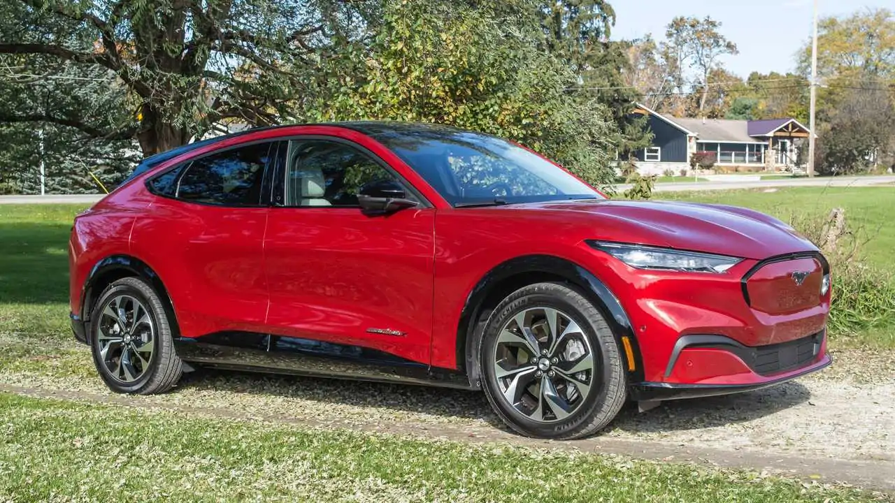 2021 Ford Mustang Mach-E Side View