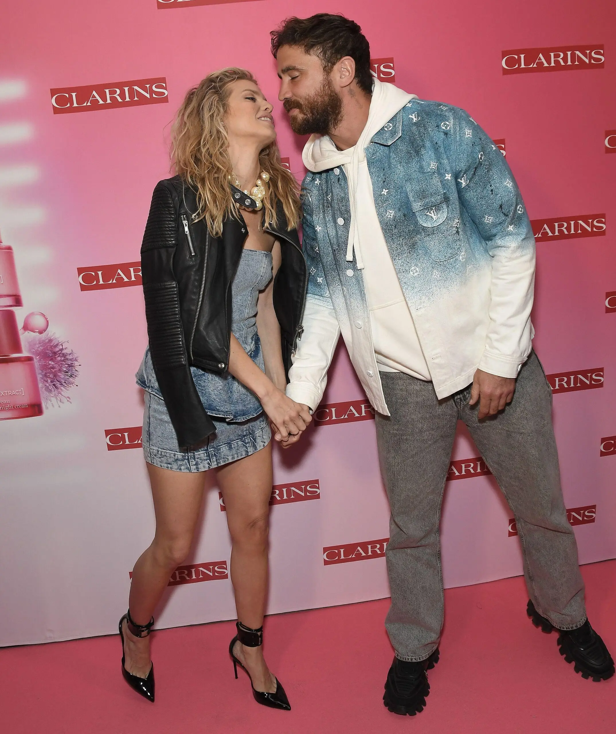 The pair had a peck on the red carpet at  Clarins event in LA