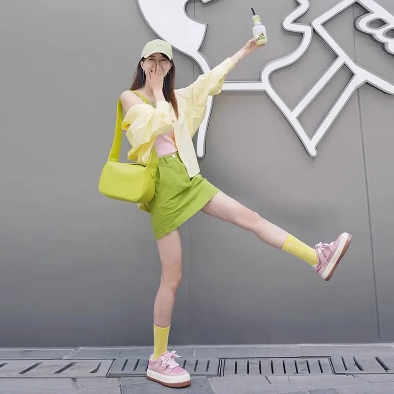 1. 🍋 Citrus Pop Street Style