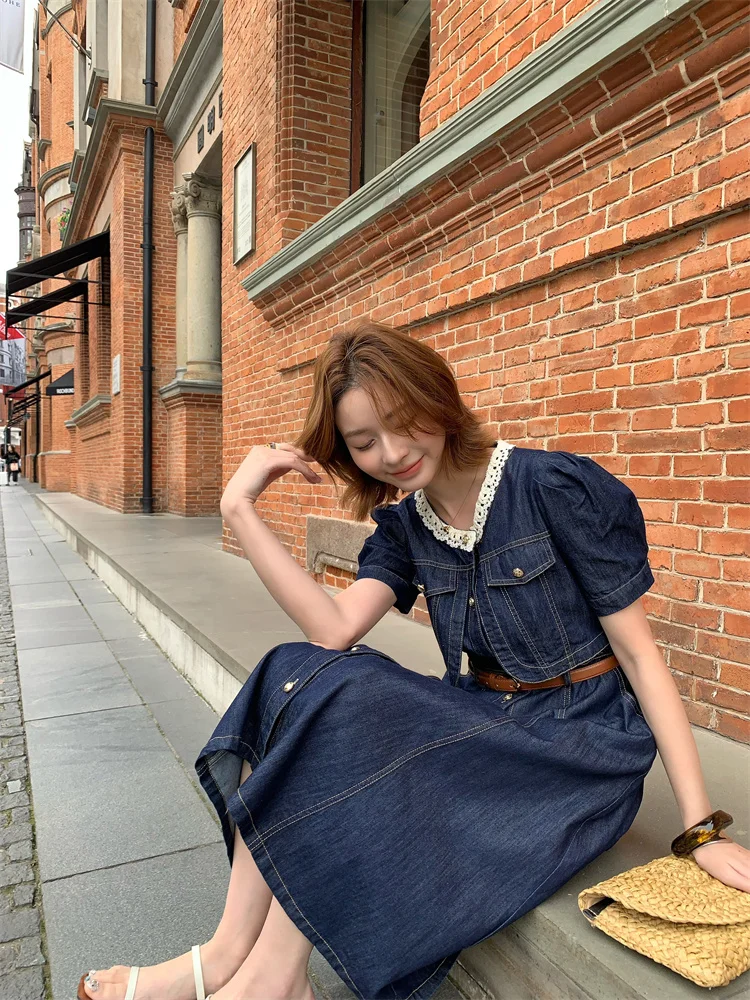 6. 🫐 Denim Romance