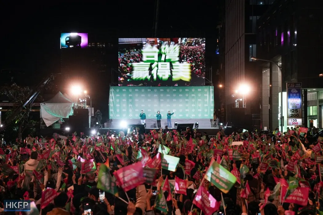 Supporters for the Democratic Progressive Party gather at a rally ahead of the final results of the 2024 presidential election in Taipei, Taiwan, on January 13, 2024. Photo: Kyle Lam/HKFP.